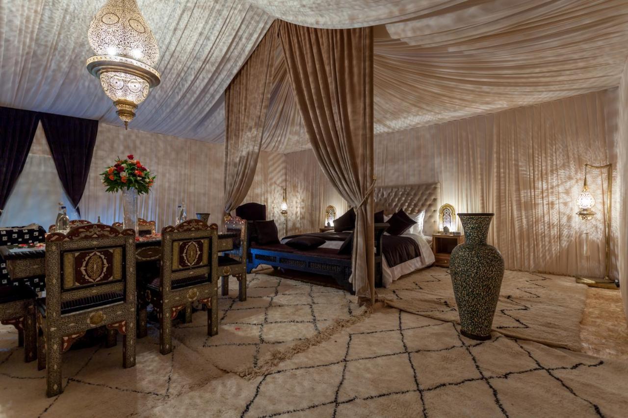 Lemnaouar Erg Camp Hotell Merzouga Eksteriør bilde